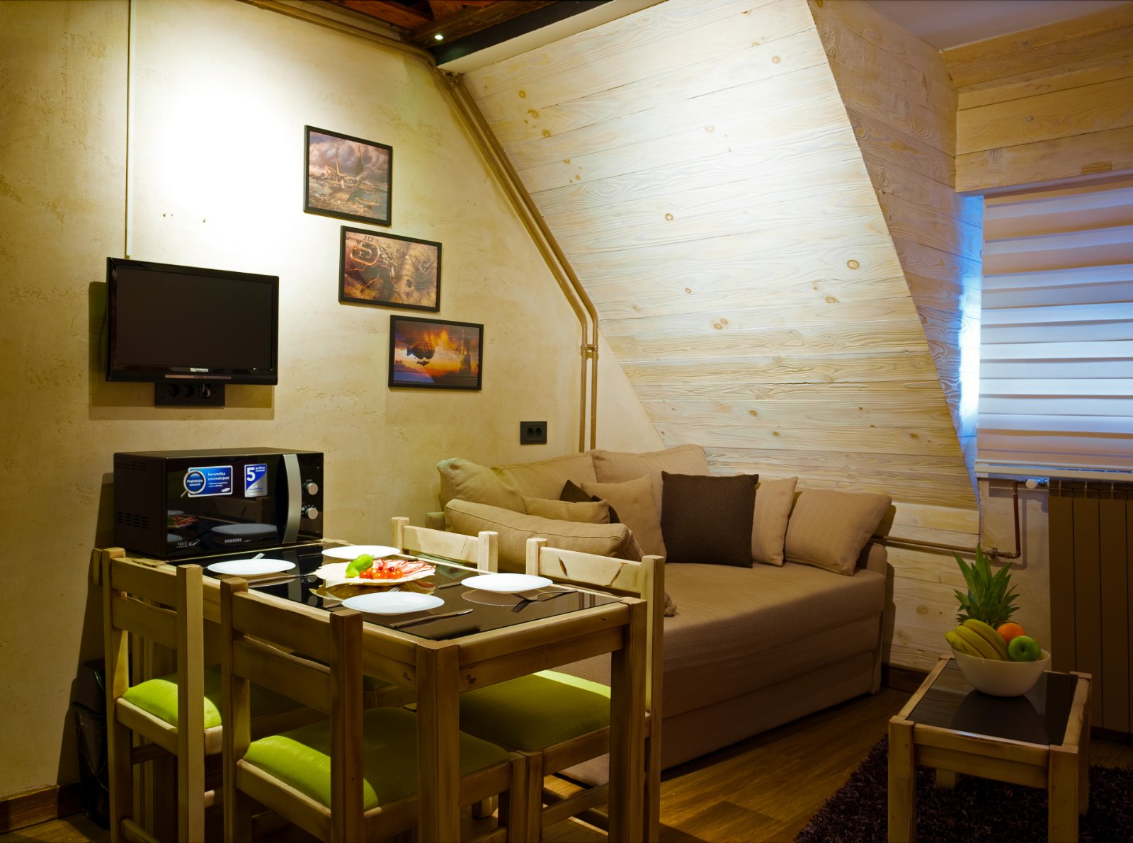 Konaci Kopaonik centar pogled na Pancicev vrh 4