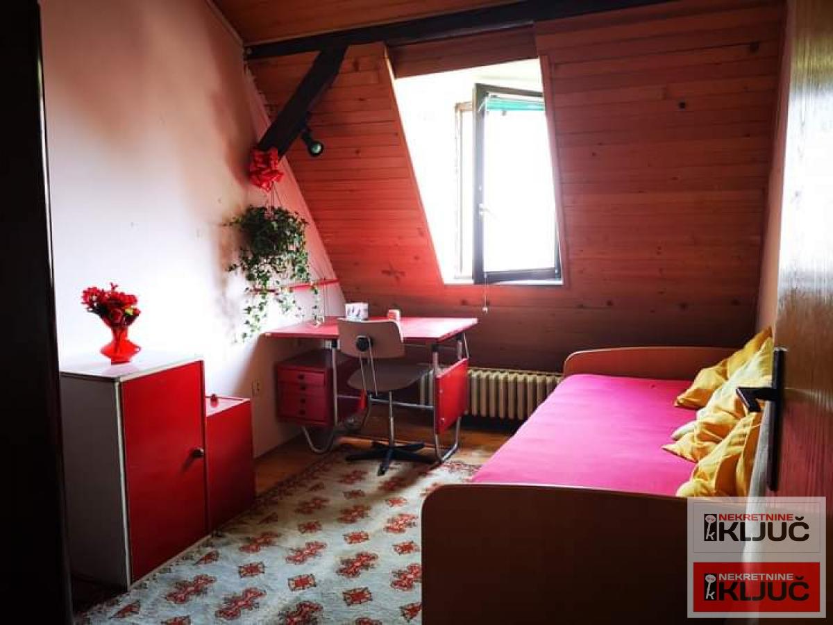 ADAMOVIĆEVO NASELJE, 105m2, Četvrosoban, DUPLEX 10