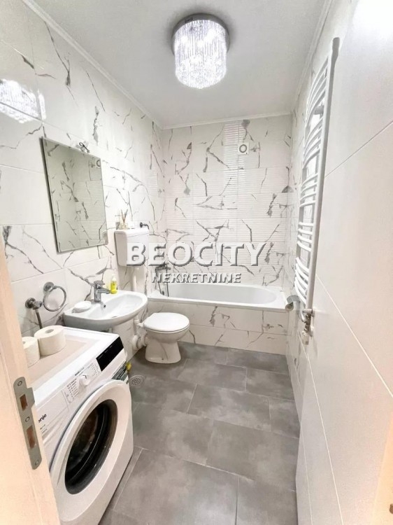 Trosoban stan, 70 m2, Bulevar Evrope, Bulevar Evrope ID: 90385 16