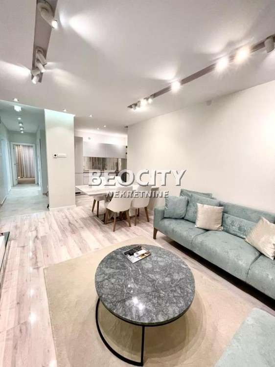 Trosoban stan, 70 m2, Bulevar Evrope, Bulevar Evrope ID: 90385 1