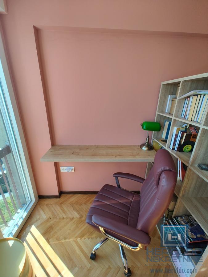 Hitna prodaja potpuno renoviran dvosobni stan u Kragujevcu u širem centru 14