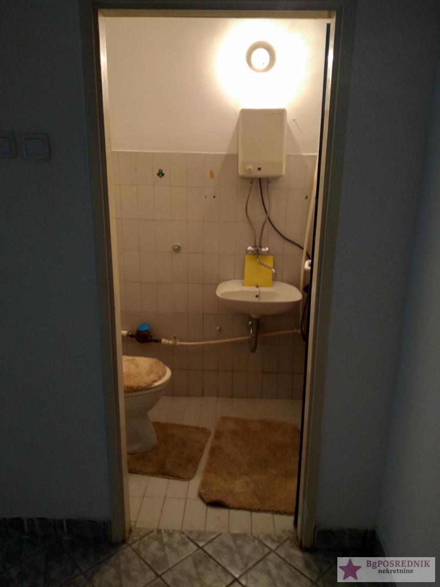 Rakovica, Kanarevo brdo, Petra Konjovića, 78m2 6