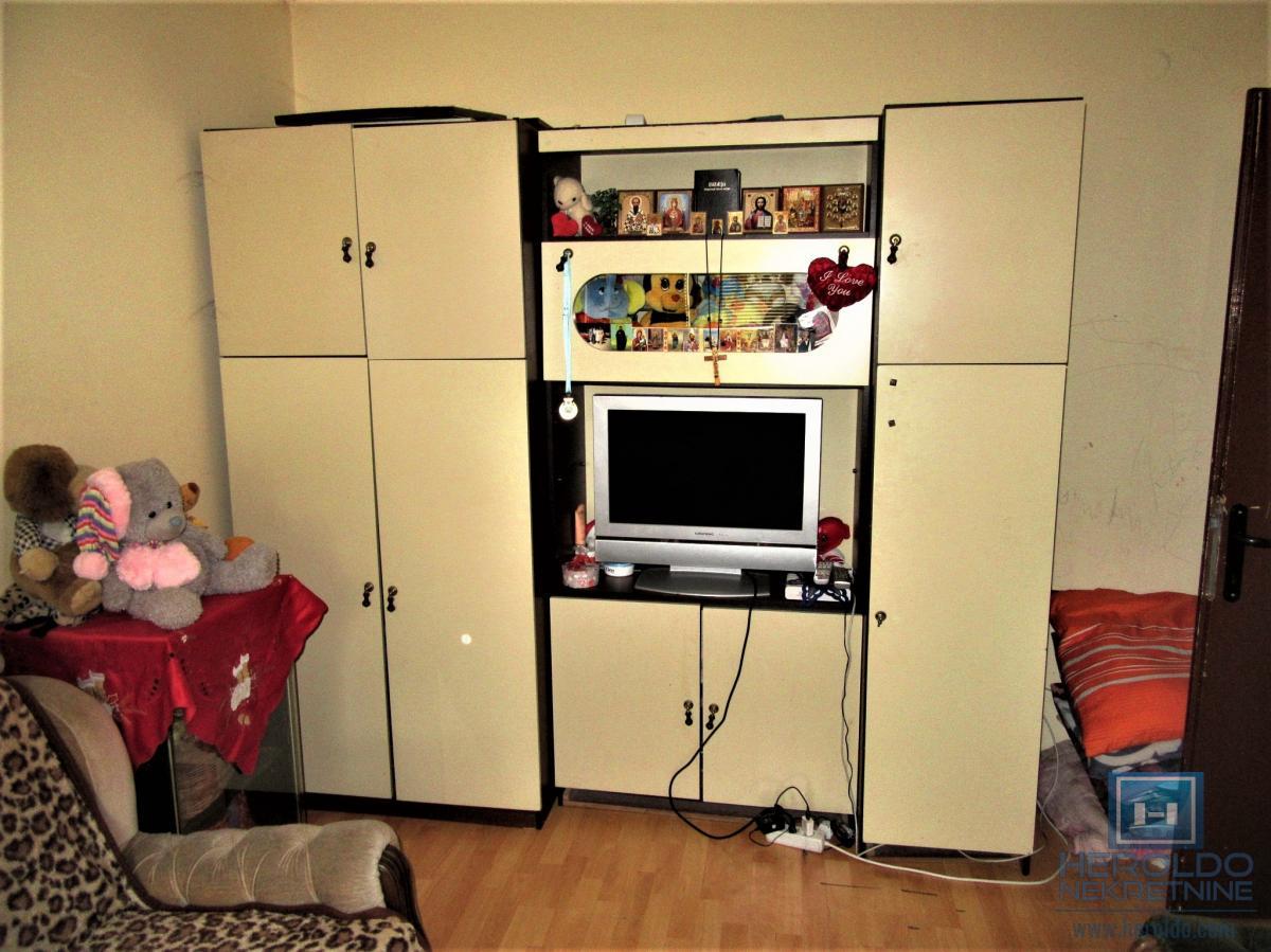 Stan na prodaji u blizini Pedagoške akademije 4