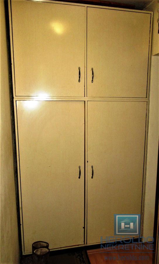 Stan na prodaji u blizini Pedagoške akademije 10