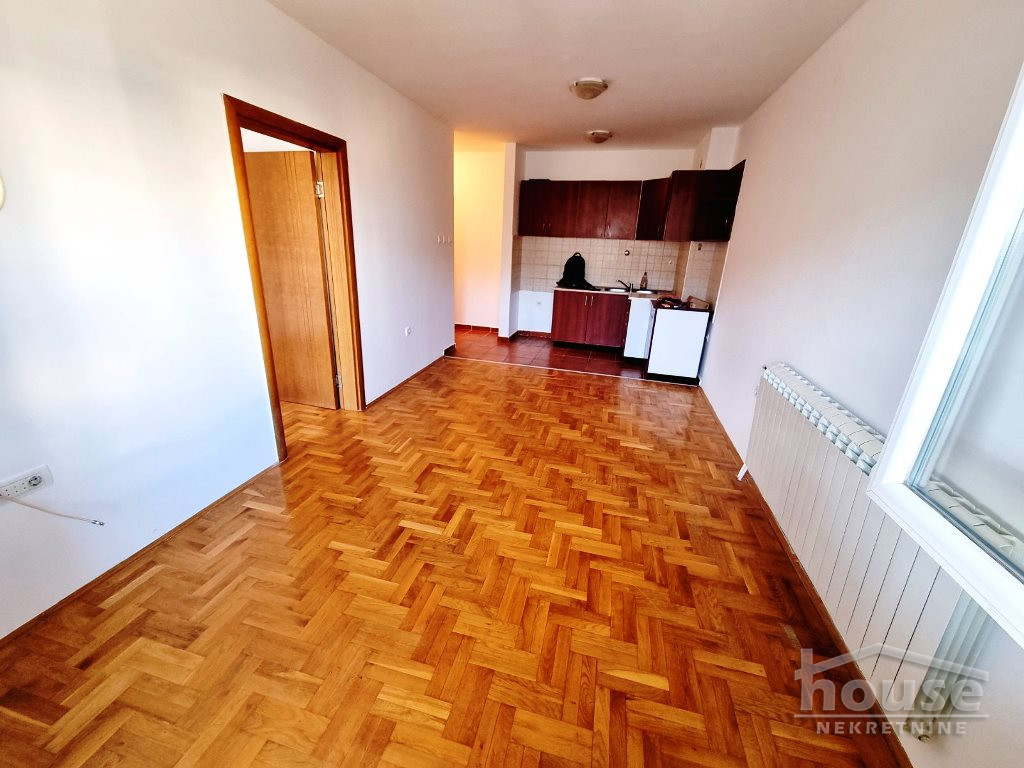 Stanovi,NOVI SAD,BULEVAR EVROPE 39m2,300€ , ID: 9116232 2