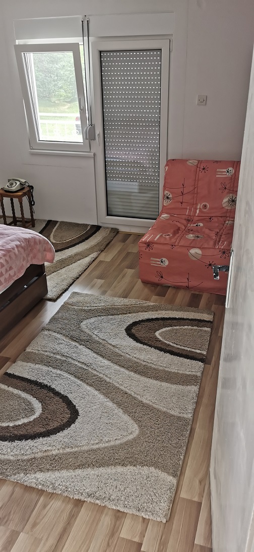 Stambeni vikend objekat Pozega Drazinovici 4