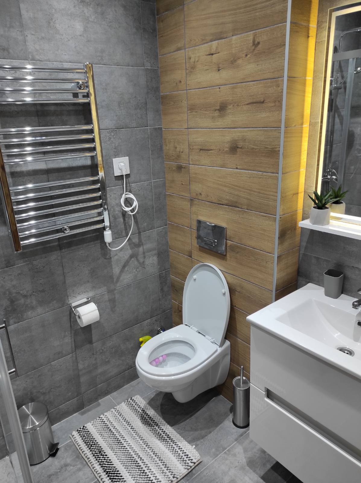 Prodajem ili manjam za Beograd stan na Zlatiboru 5