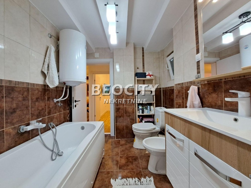 četvorosoban stan, 84 m2, Čubura ID: 105194 18
