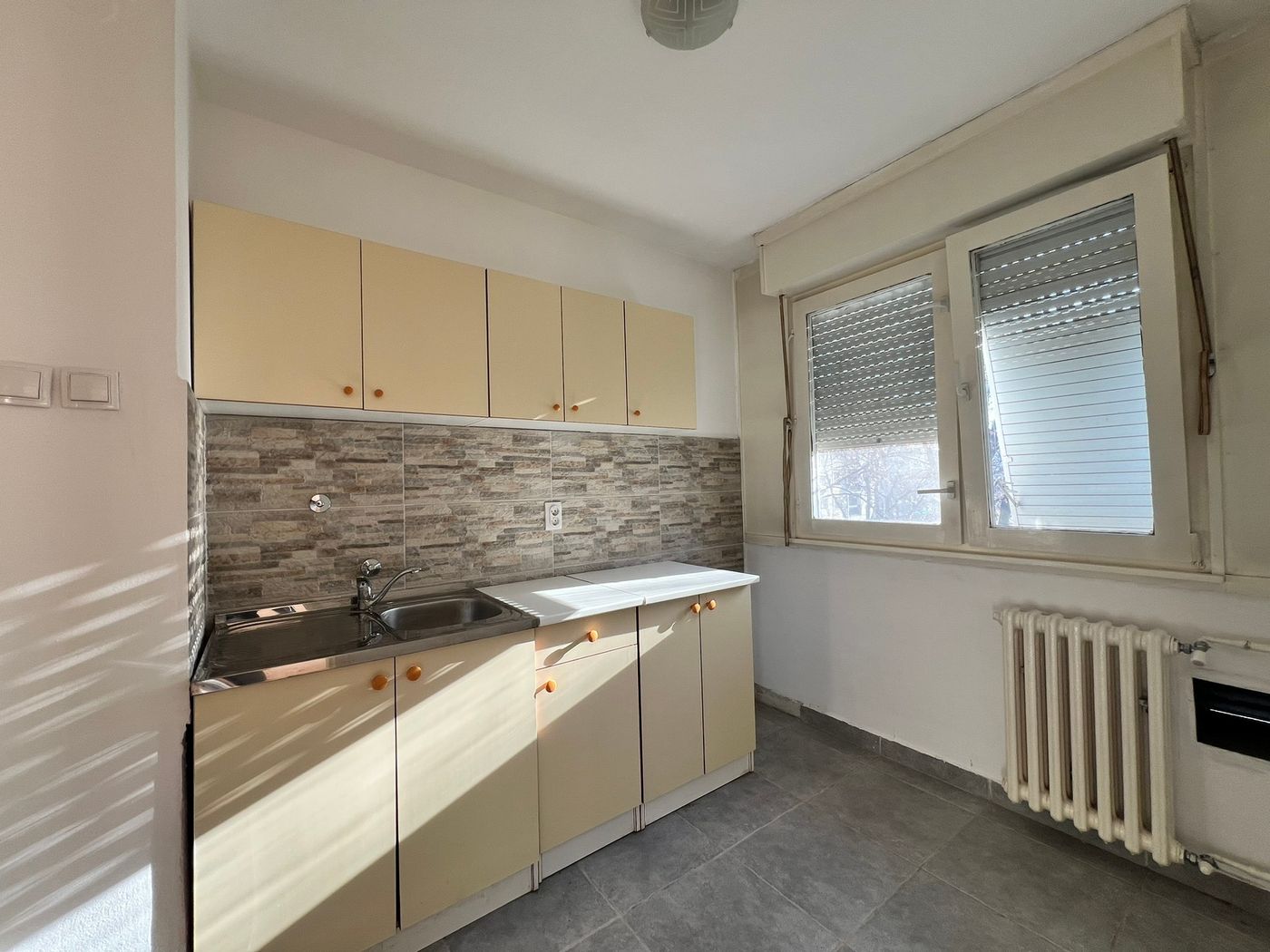 Fantastičan dvosoban   može biti dvoiposoban 3