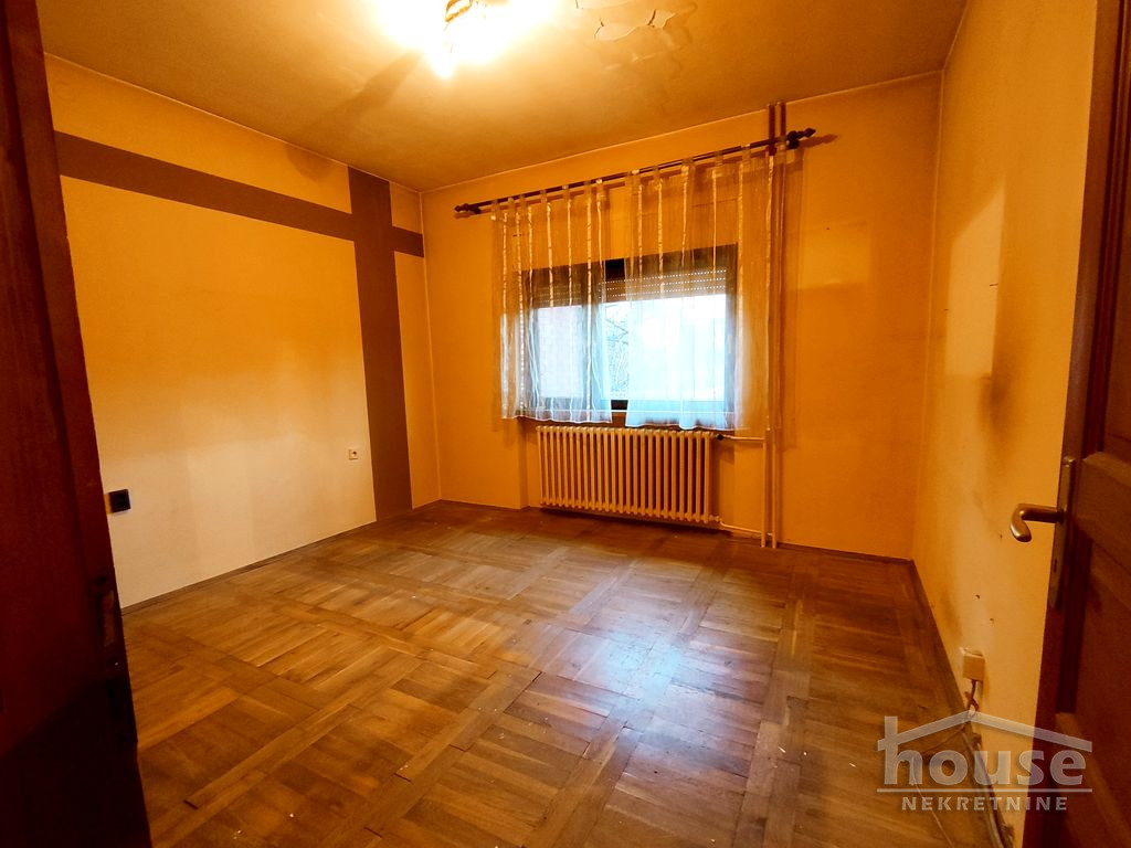 Kuca,SREMSKA KAMENICA,CENTAR200m2,152440€ , ID: 3046010 10