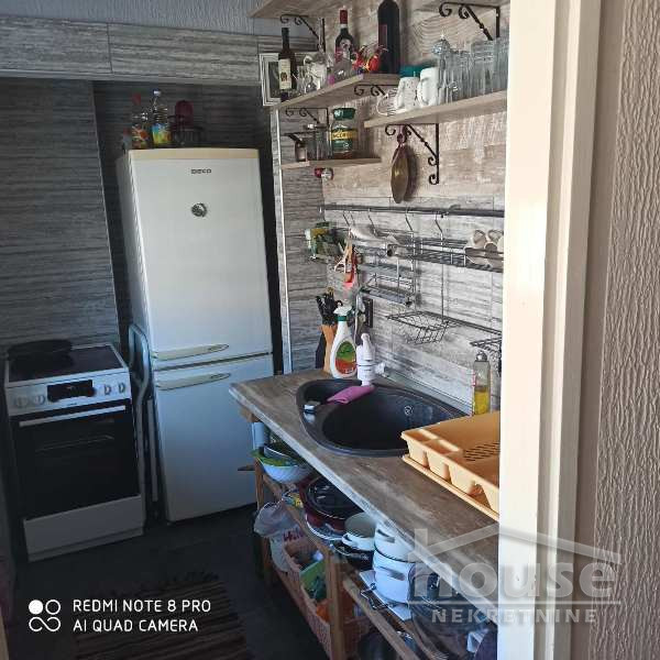 Stan,NOVI SAD,BULEVAR 58m2,133900€ , ID: 1056969 11