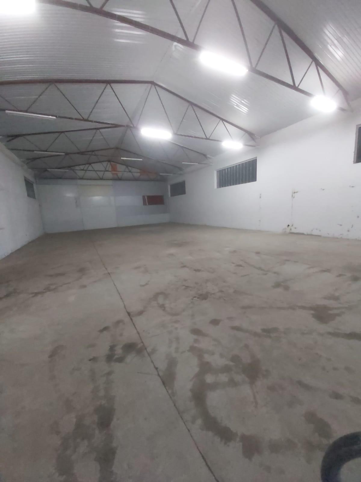 Stambeno poslovni objekat 10