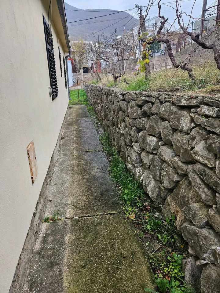 Bar  Bjeliši  legalizovana kuća  800m od grada 2