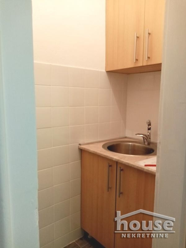 Stanovi,NOVI SAD,BULEVAR 53m2,400€ , ID: 9112337 10