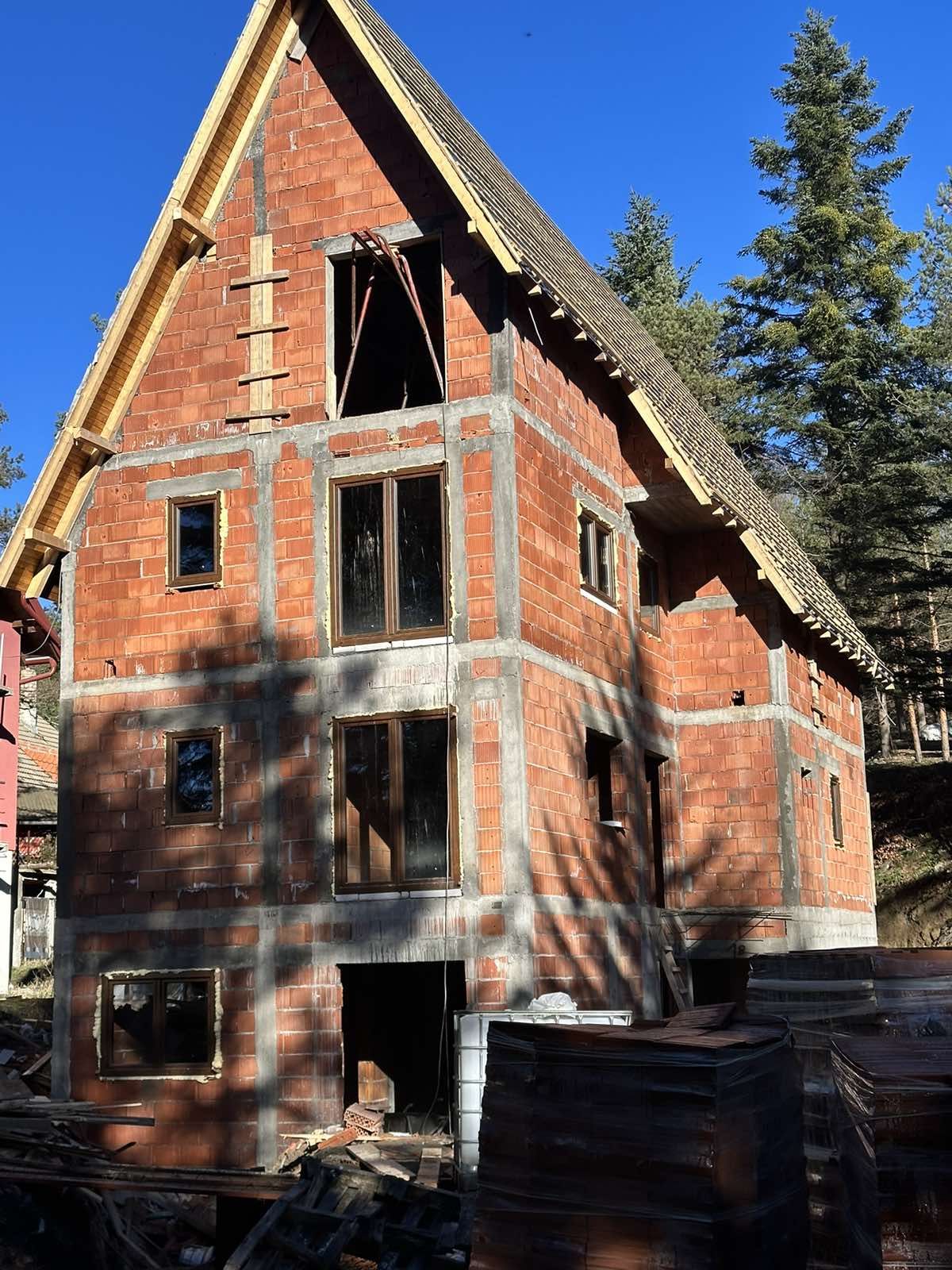 Prodaja apartman kod hotela Crni Vrh Divcibare 5