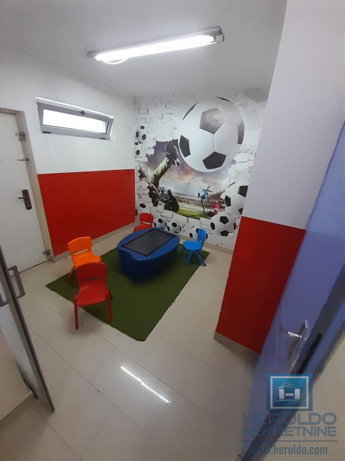 Poslovni prostor za izdavanje 10