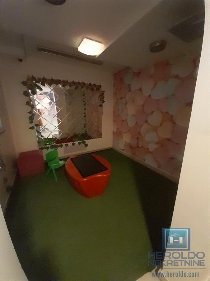 Poslovni prostor za izdavanje 5