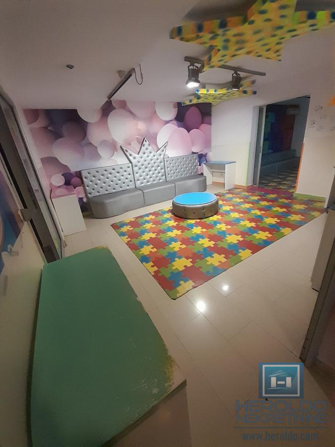 Poslovni prostor za izdavanje 6