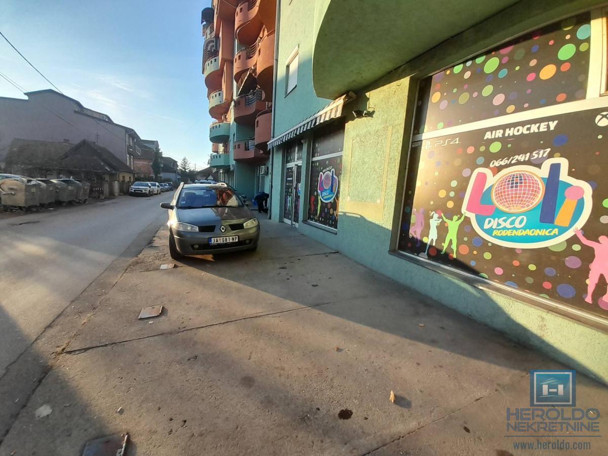 Poslovni prostor za izdavanje 19