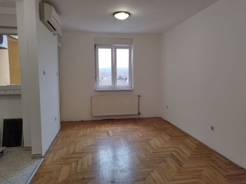 Fantastična ponuda  Jednosoban stan bez ulaganja  Uknjižen 1 1 2