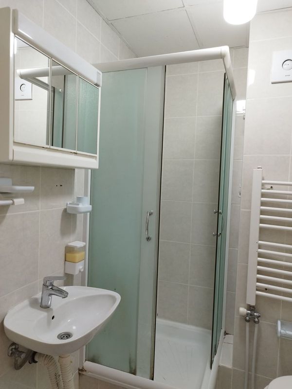 Fantastična ponuda  Jednosoban stan bez ulaganja  Uknjižen 1 1 4