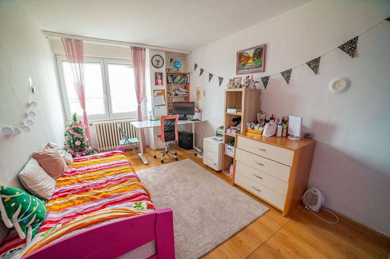 Savršen porodični stan   idealan raspored 3