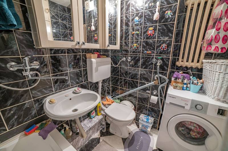 Savršen porodični stan   idealan raspored 5