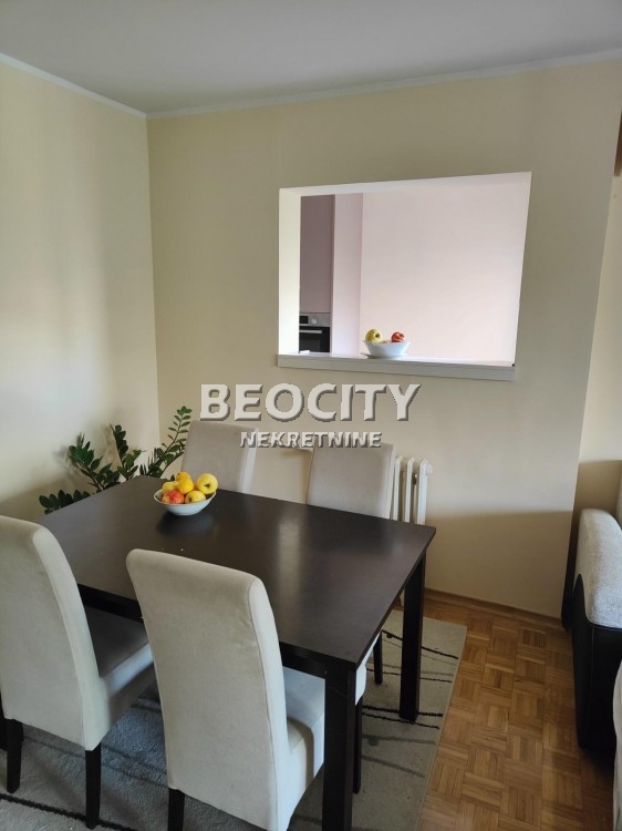 četvorosoban stan, 100 m2, Novo naselje, Bulevar Jovana Dučića ID: 105609 5