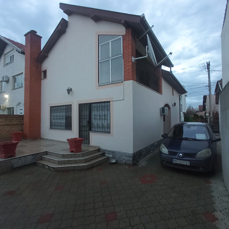 kuca NOVI SAD adice 180m pomocni objekat50m 5