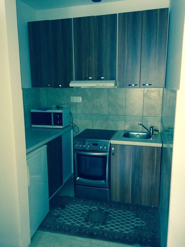 Garsonjera pored Doma Zdravlja 3