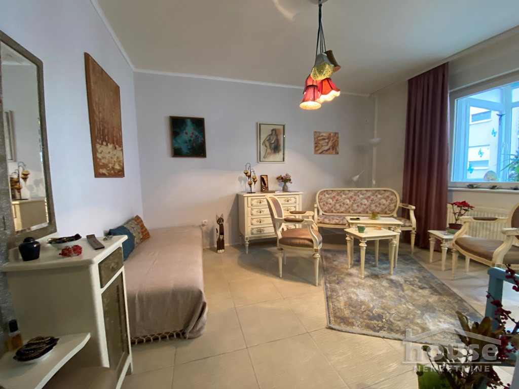 Stan,NOVI SAD,BULEVAR 56m2,154500€ , ID: 1060613 6