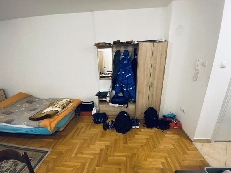 Fantastična garsonjera na top lokaciji   uknjižena   renovirana 3