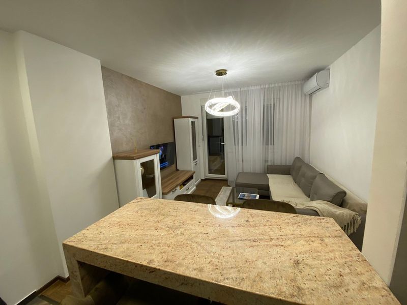 Dvoiposoban stan na sjajnoj lokaciji   bez ulaganja 2