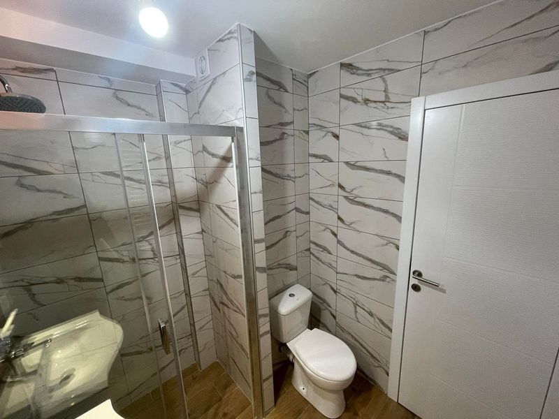 Fantastičan porodični stan   komplet renoviran   useljiv   5