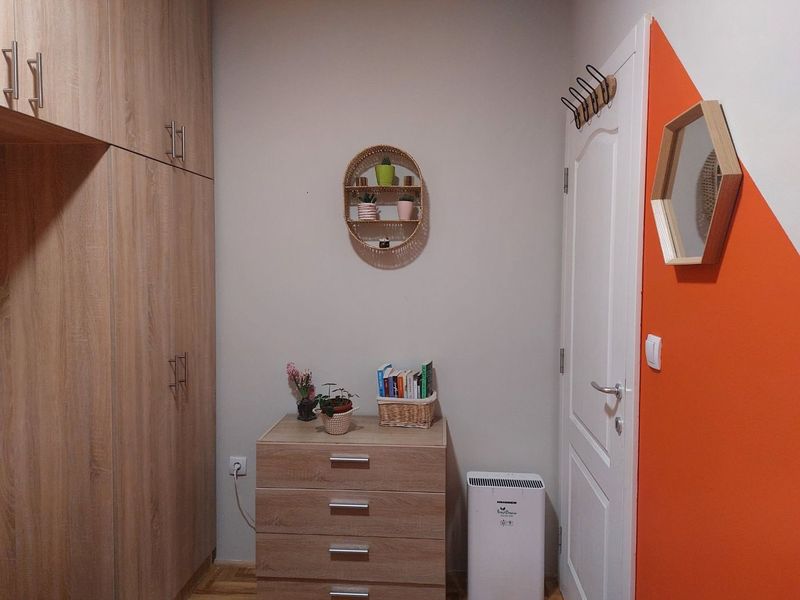 Fantastičan jednoiposoban stan   namešten   povoljno   5