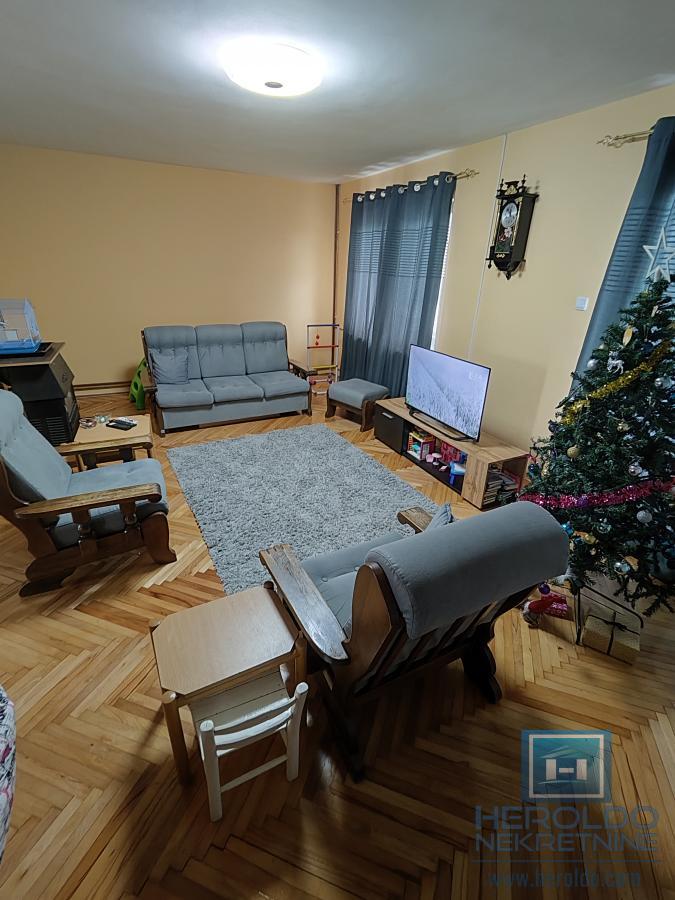 Legalizovana kuća na Budžinom brdu 9