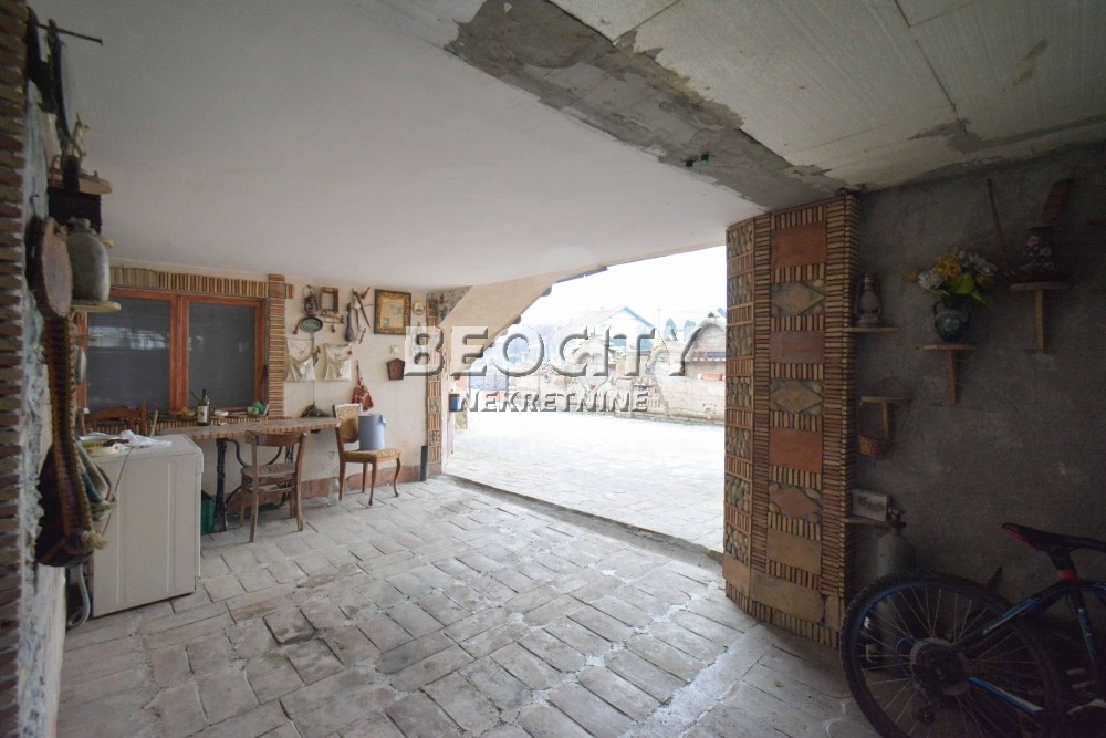 četvorosobna kuća, 360 m2, Palilula, Pergamonska ID: 105875 12