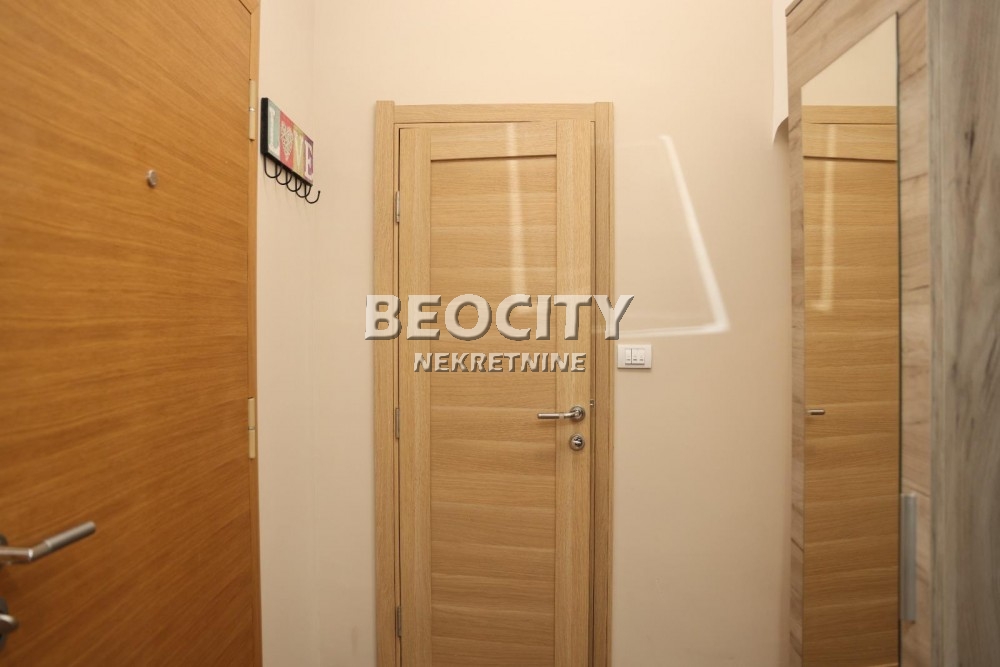 Dvosoban stan, 45 m2, London ID: 106101 8