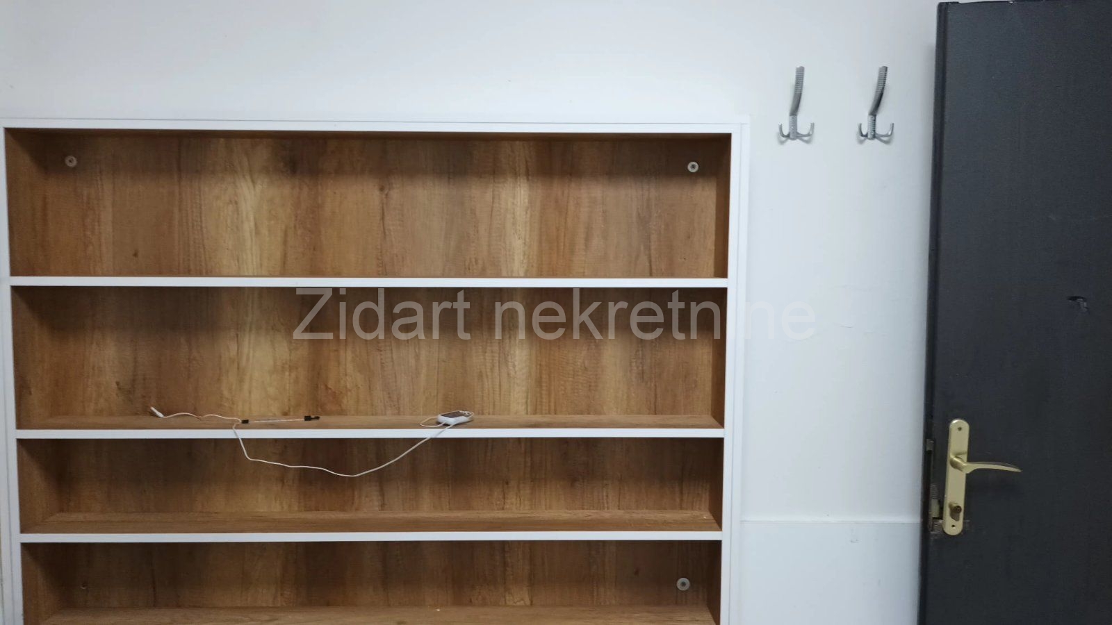 Voždovac, Vojvode Stepe, izdavanje lokala 85m2 9