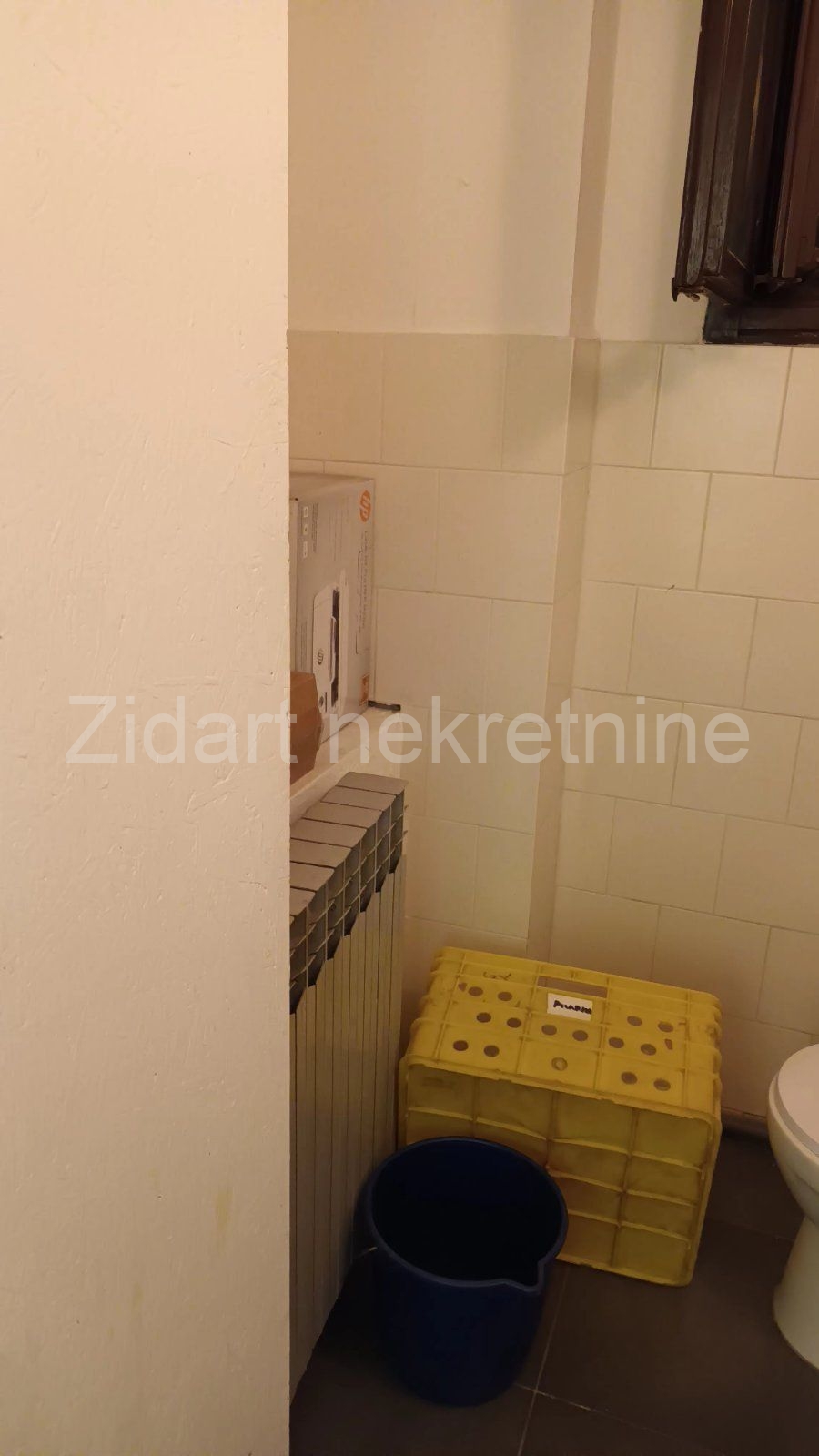 Voždovac, Vojvode Stepe, izdavanje lokala 85m2 15