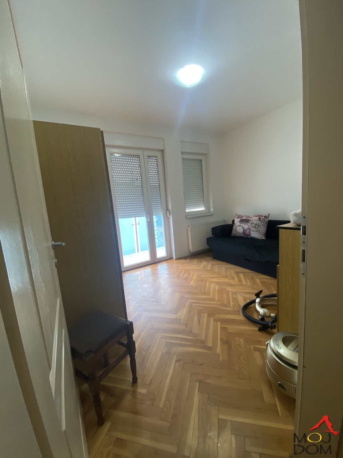 Stan,NOVI SAD,CENTAR,kv: 42, € 82400, ID: 1008555 3