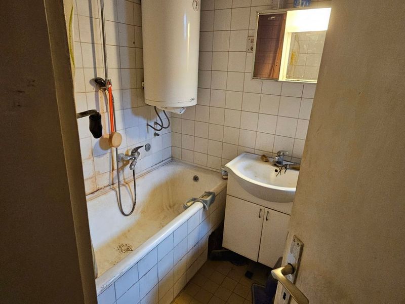 Retko u ponudi na ovoj lokaciji  Uknjižen 1 1 5