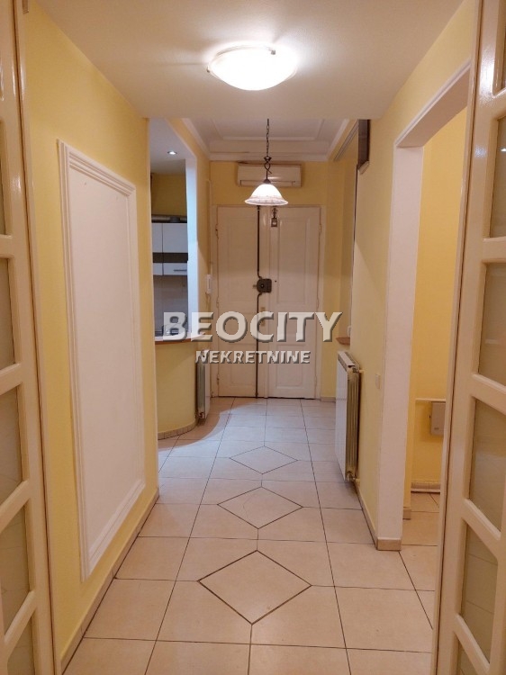 Trosoban stan, 70 m2, Terazije ID: 50913 1