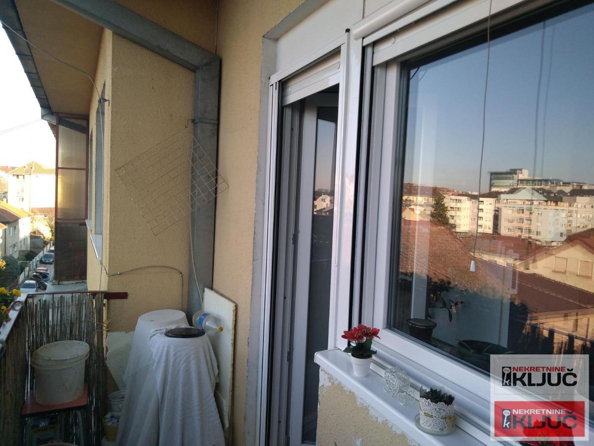 FUTOŠKA PIJACA, 79m2, Trosoban sa GRATIS TAVANOM 20m2 6