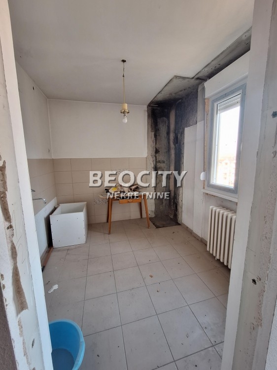 Trosoban stan, 84 m2, Blok 61, Dušana Vukasovića ID: 106392 4