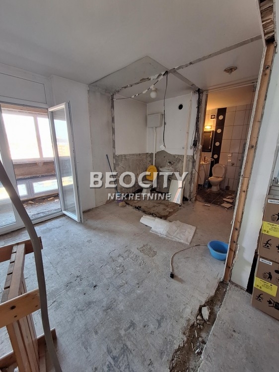 Trosoban stan, 84 m2, Blok 61, Dušana Vukasovića ID: 106392 14