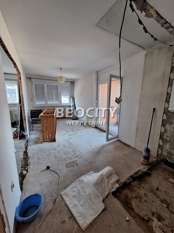Trosoban stan, 84 m2, Blok 61, Dušana Vukasovića ID: 106392 10