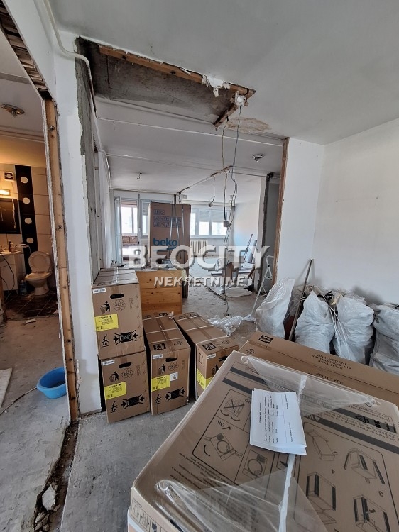 Trosoban stan, 84 m2, Blok 61, Dušana Vukasovića ID: 106392 13