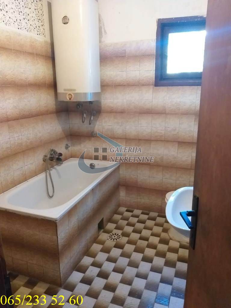 Grocka  Kaluđerica   Nemanjina 347m2 5