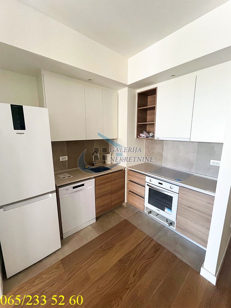Savski venac  Beograd na vodi   Bulevar Vudroa Vilsona 55m2 3